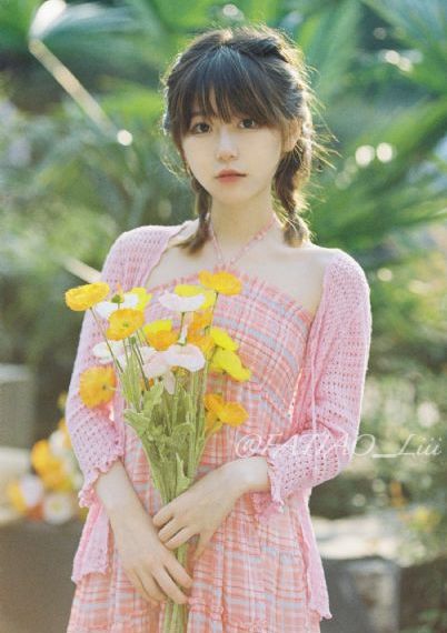 情侣奴伺候女王