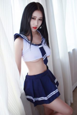和闺蜜男友电影院疯狂做