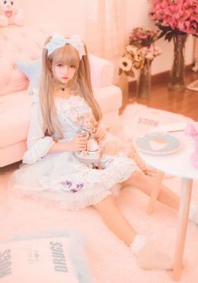 蜜桃精品在线