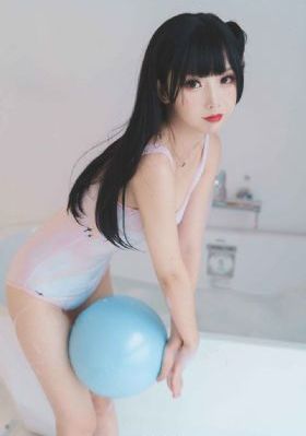 电影六魔女